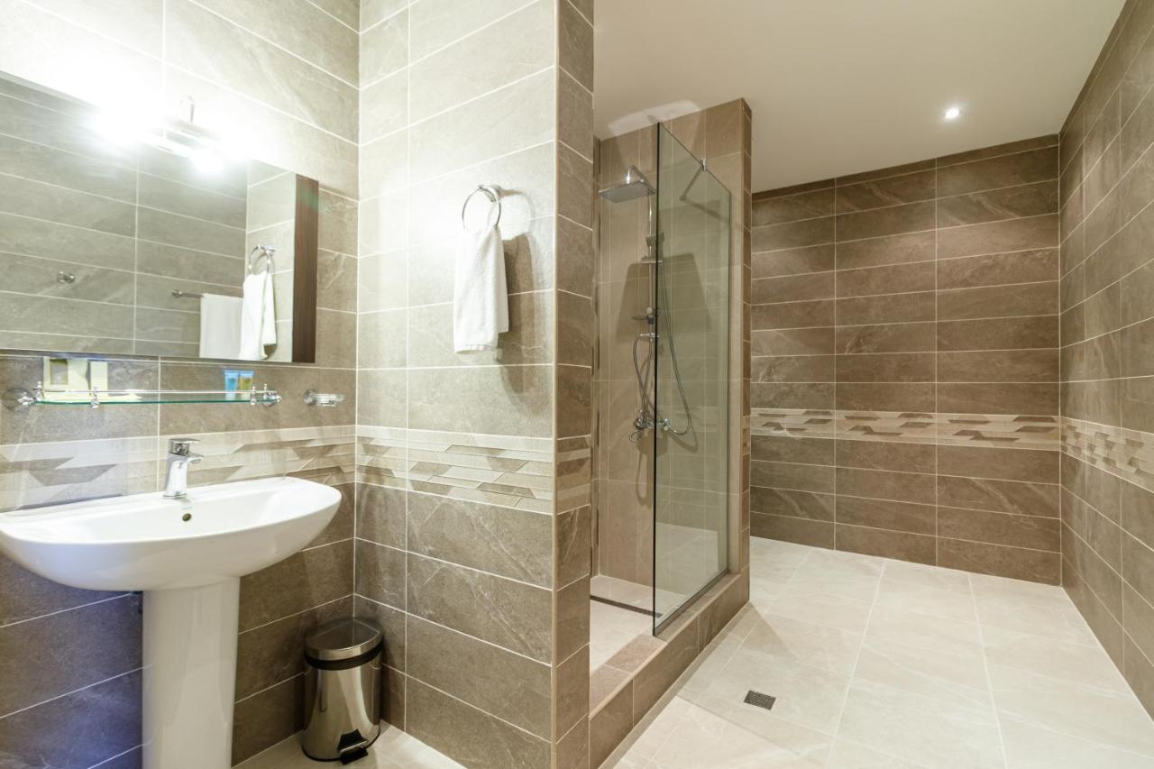 Moscow House Hotel 예레반 외부 사진