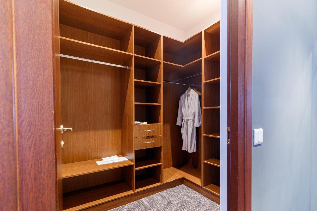 Moscow House Hotel 예레반 외부 사진