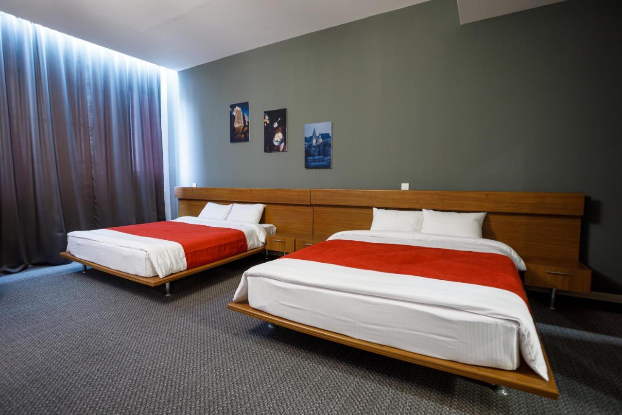 Moscow House Hotel 예레반 외부 사진